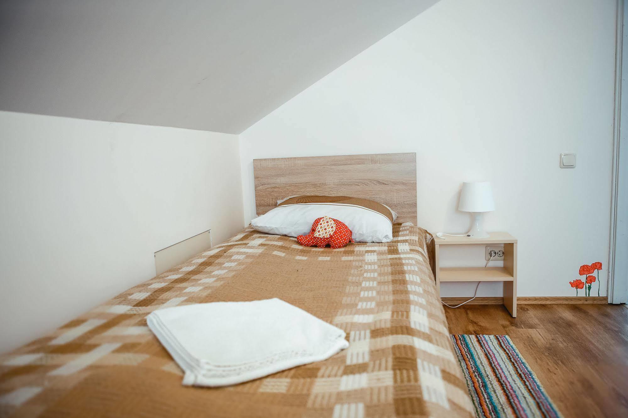 Vilnius Home Bed And Breakfast Exterior photo
